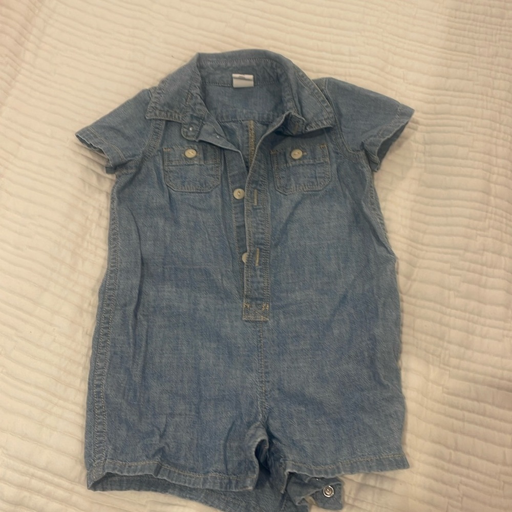 Gap chambray button up romper